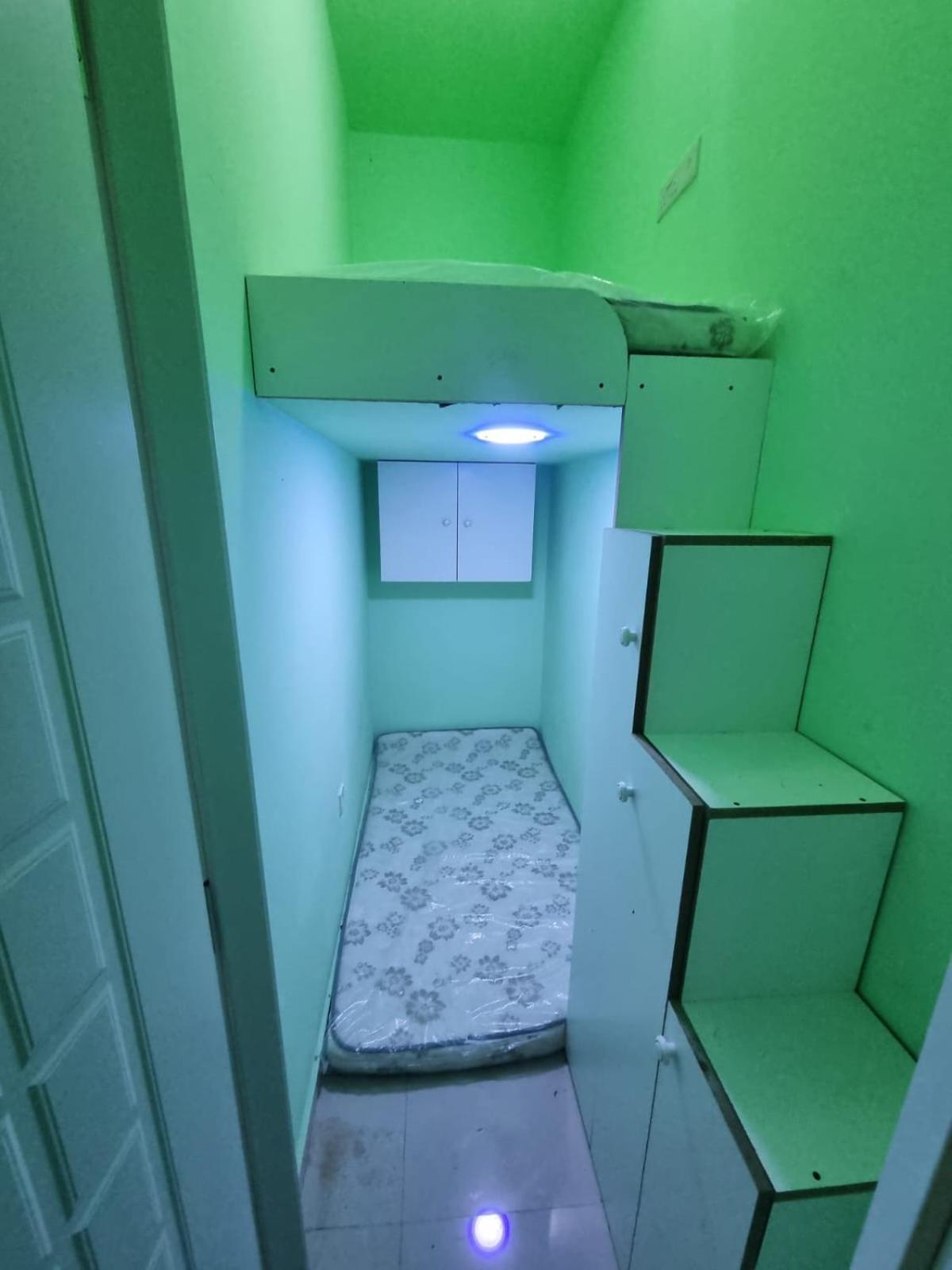 Private Loft Partition